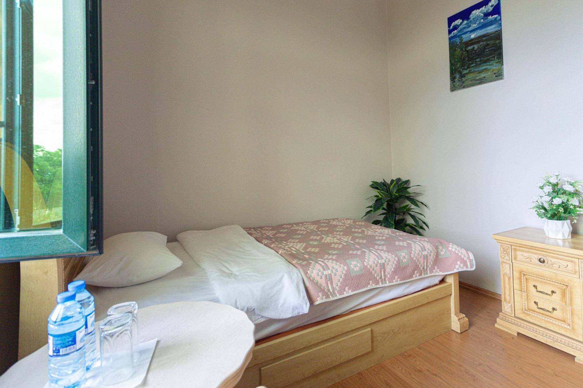 Chabiant Guesthouse Chateau Monolit Ikinci Yeniyol 外观 照片